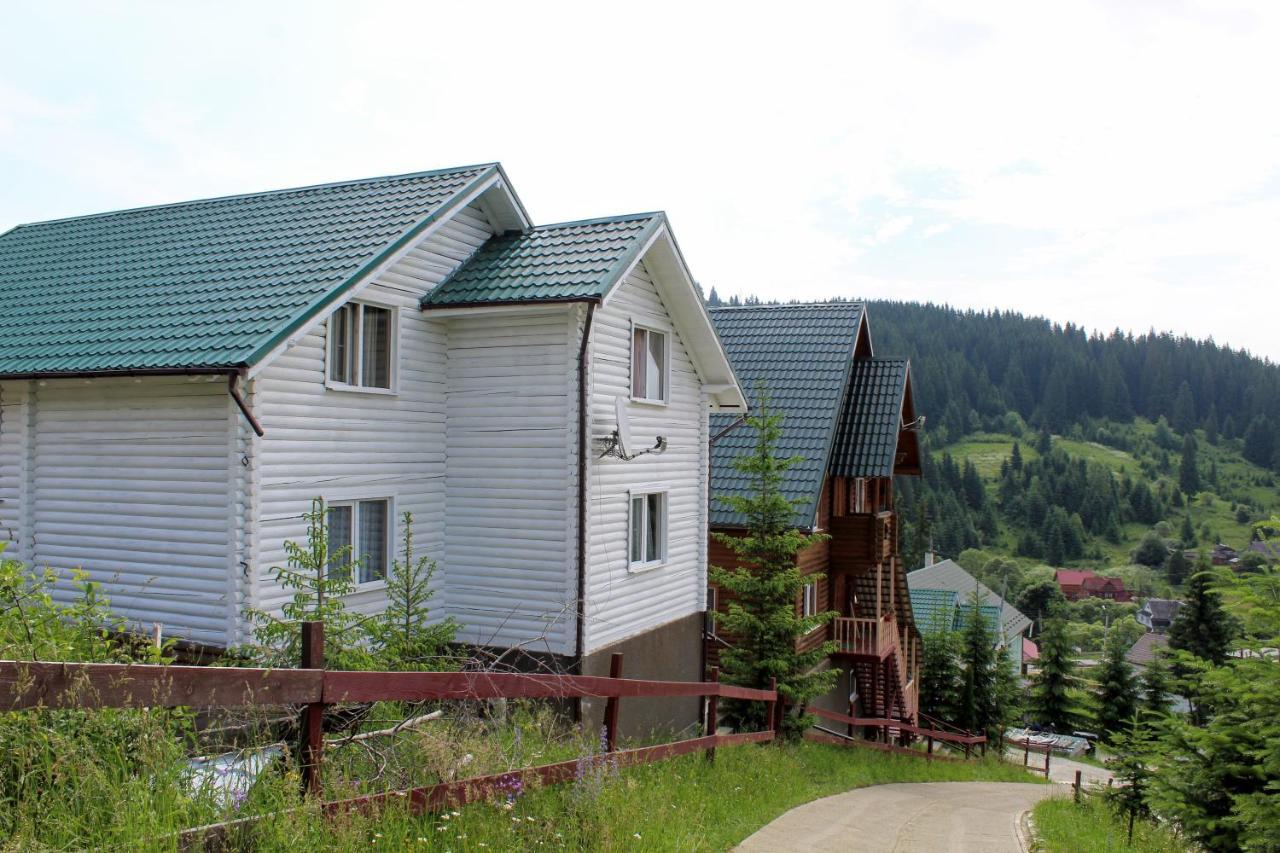 Hotel Мала Одеса Yablunytsya Exterior foto