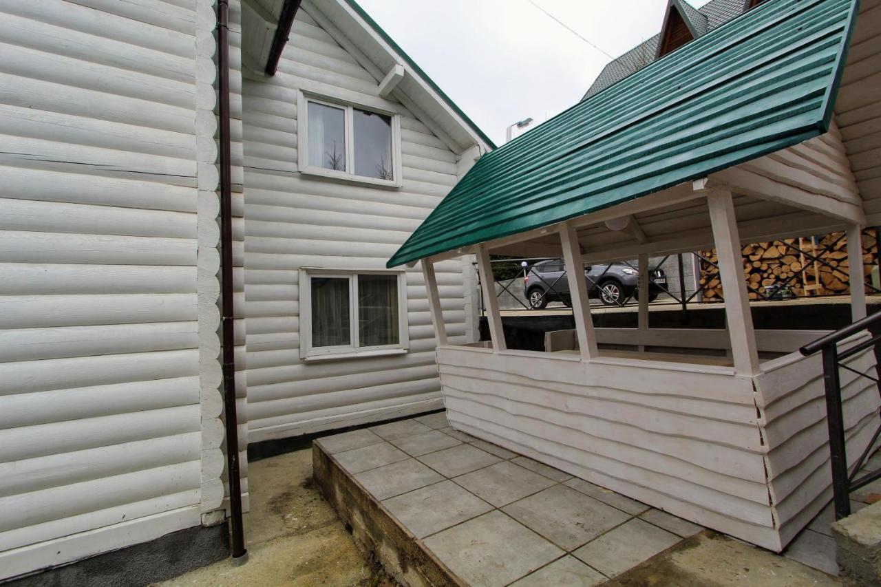 Hotel Мала Одеса Yablunytsya Exterior foto