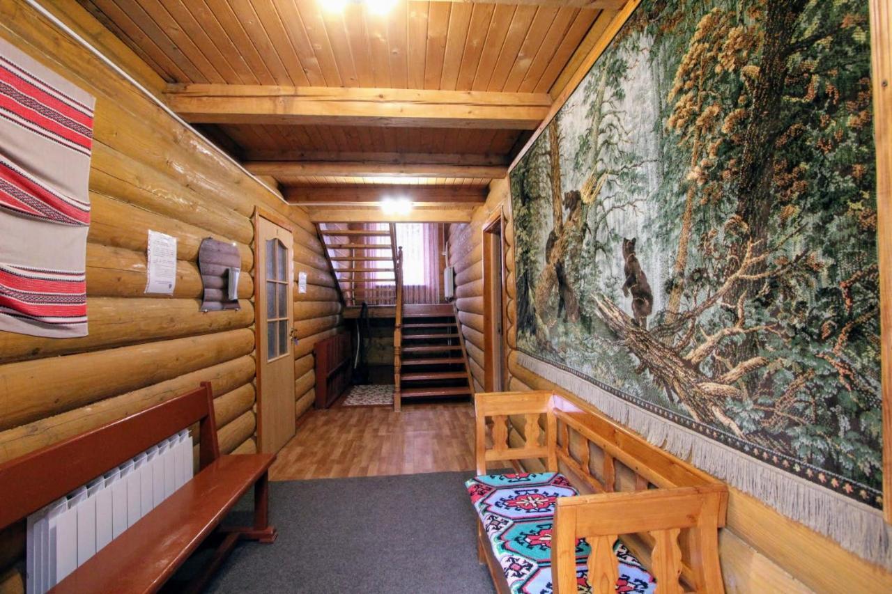 Hotel Мала Одеса Yablunytsya Exterior foto