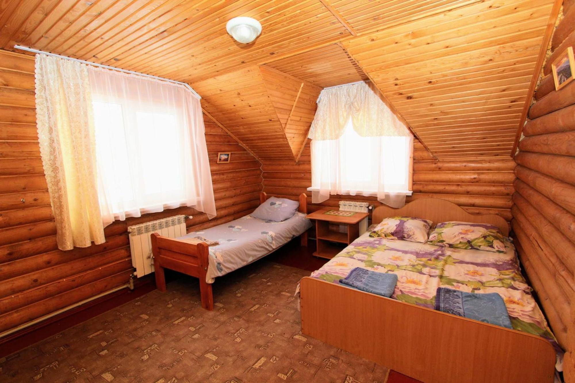 Hotel Мала Одеса Yablunytsya Exterior foto